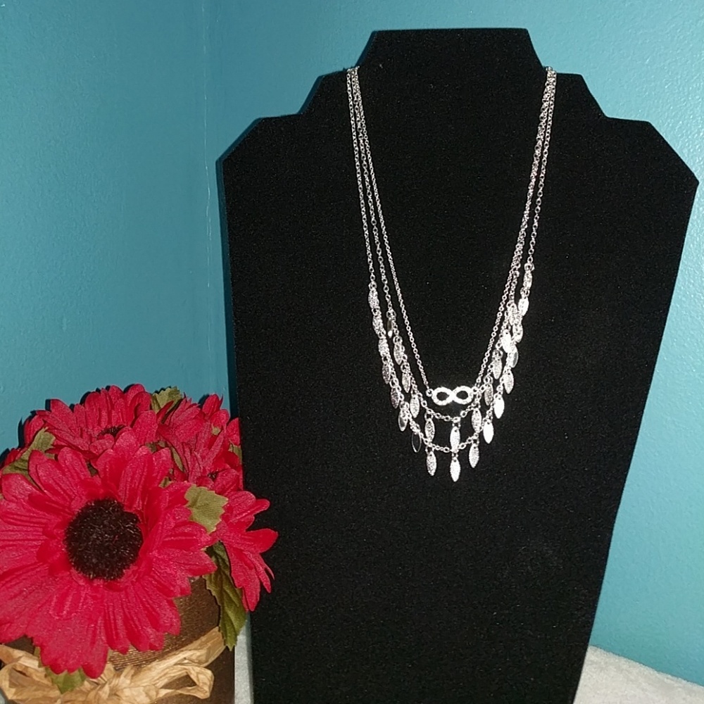 3 layer silver necklace ♾️ symbol and leaf shapes